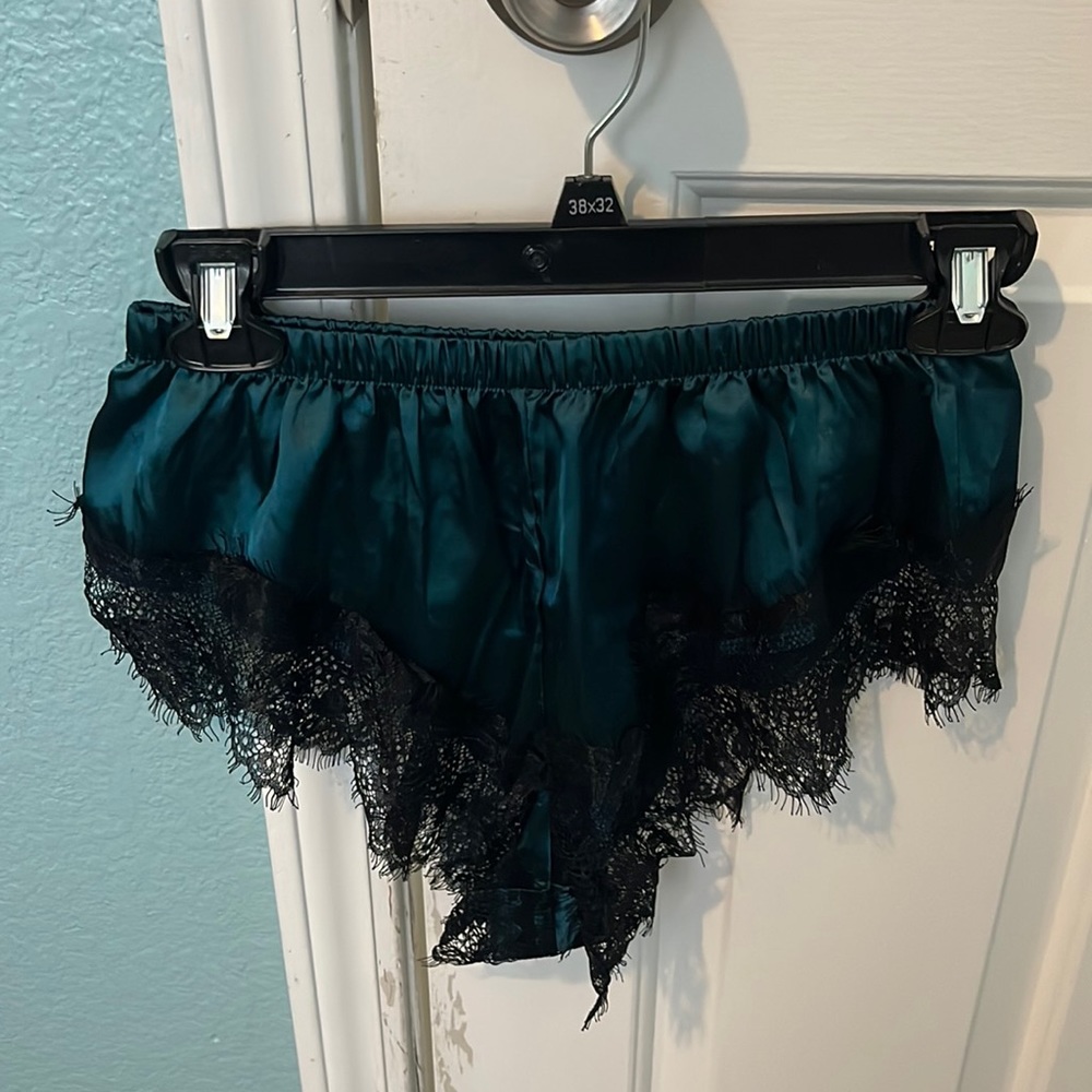 Emerald and Black Sleep Bottoms
